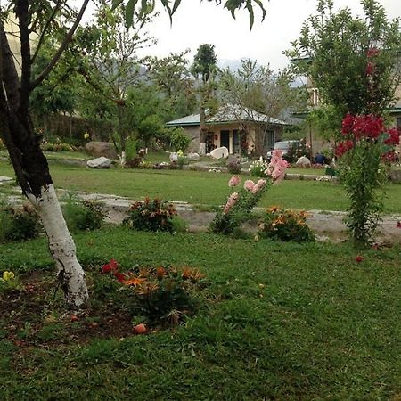 Nagri Resort Pālampur Zewnętrze zdjęcie
